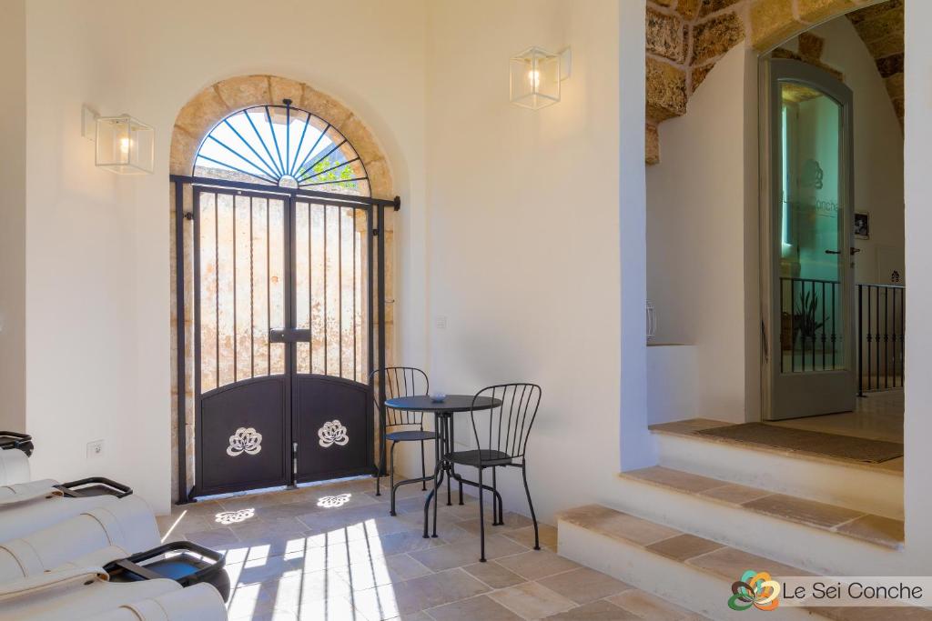Zdjęcie z galerii obiektu Le Sei Conche Relais & SPA w mieście Gemini