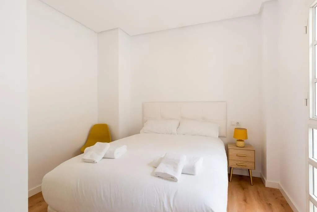 Central Newly Refurbished Apartment - 4pax, Malaga, Spain