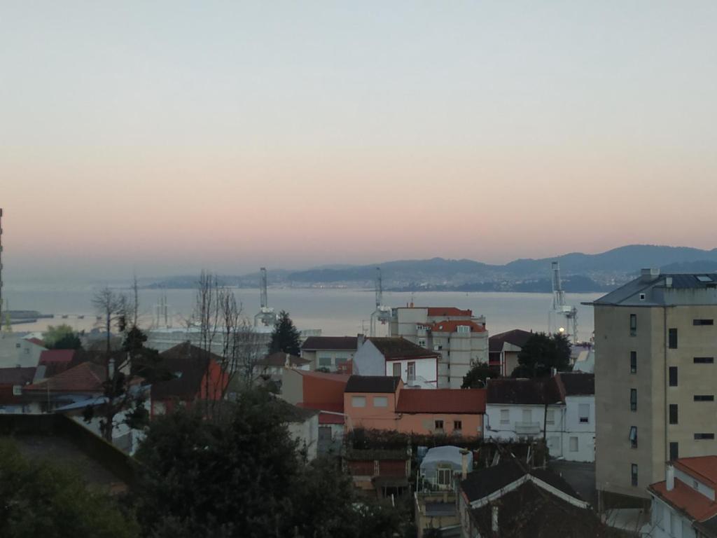 Fotografie z fotogalerie ubytování Piso Travesía Vigo Reformado Vistas Ria v destinaci Vigo