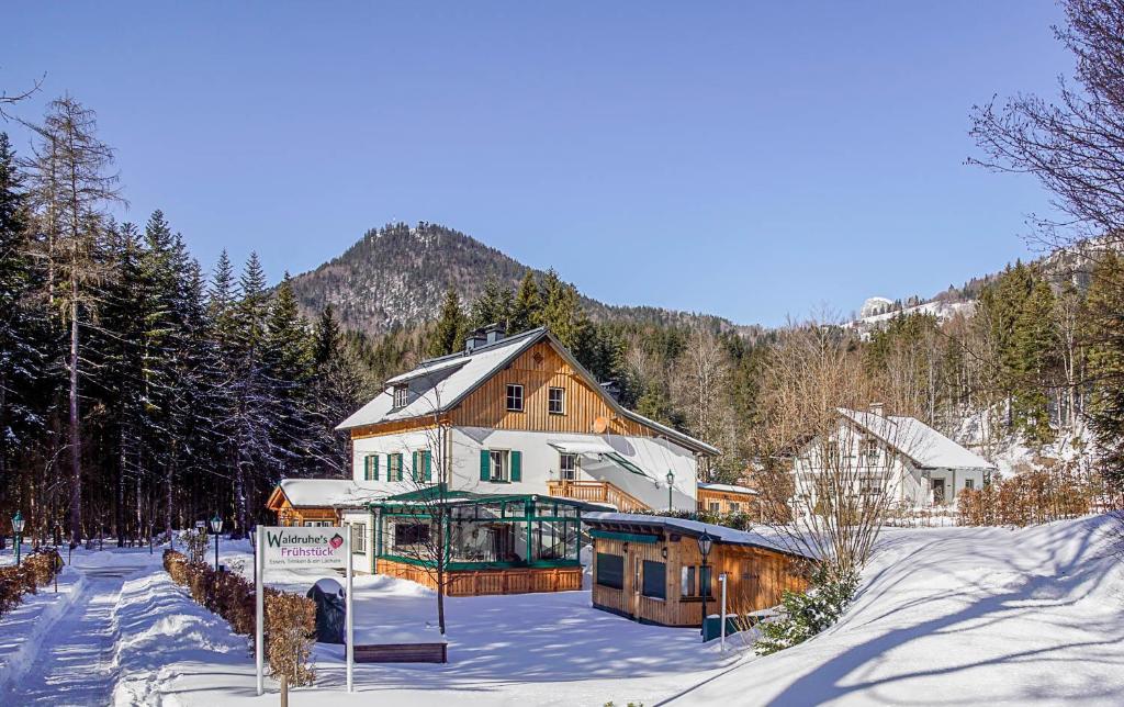 Waldruhe - Bett, Frühstück & ein Lächeln photo