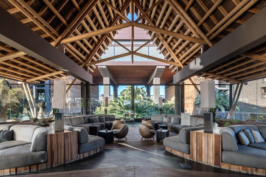 Posezení v ubytování Lopesan Baobab Resort