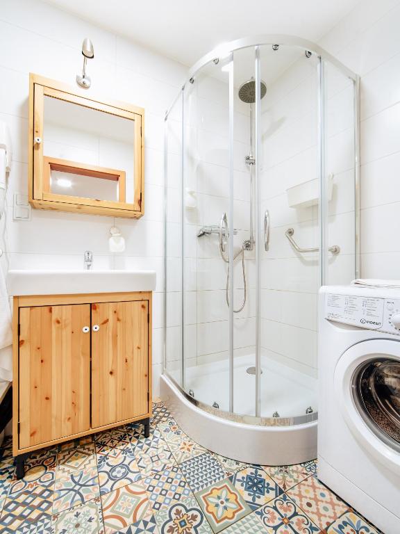 Good Times House - 7