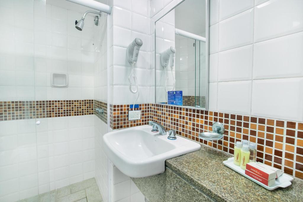  Savoy Othon