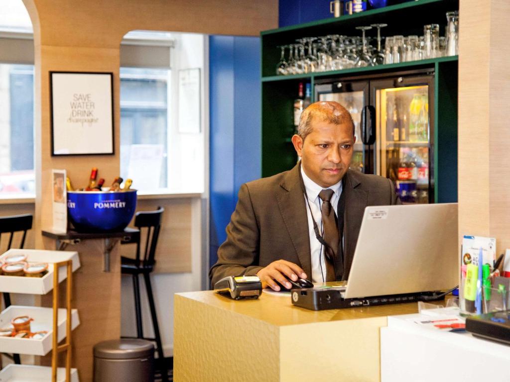 ibis Styles Paris Cadet Lafayette - Resim 40