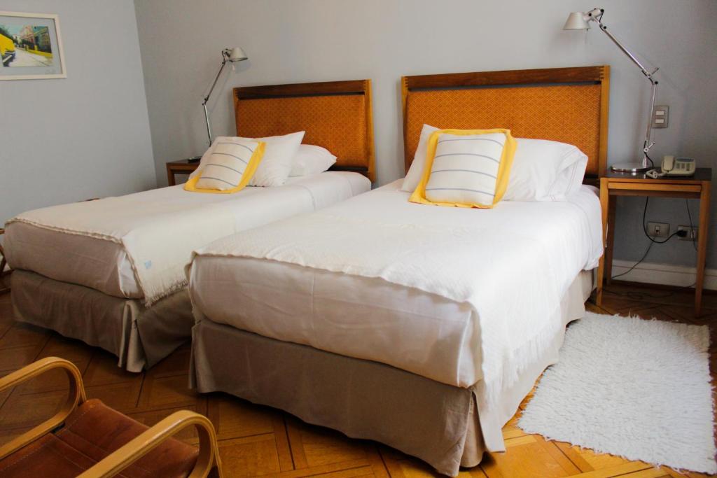 Cama ou camas em um quarto em Zerohotel