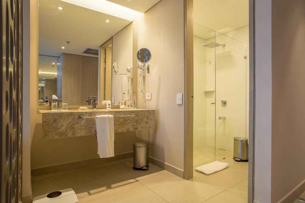 Estelar Cartagena de Indias Hotel y Centro de Convenciones - Luxe Tweepersoonskamer Met Balkon