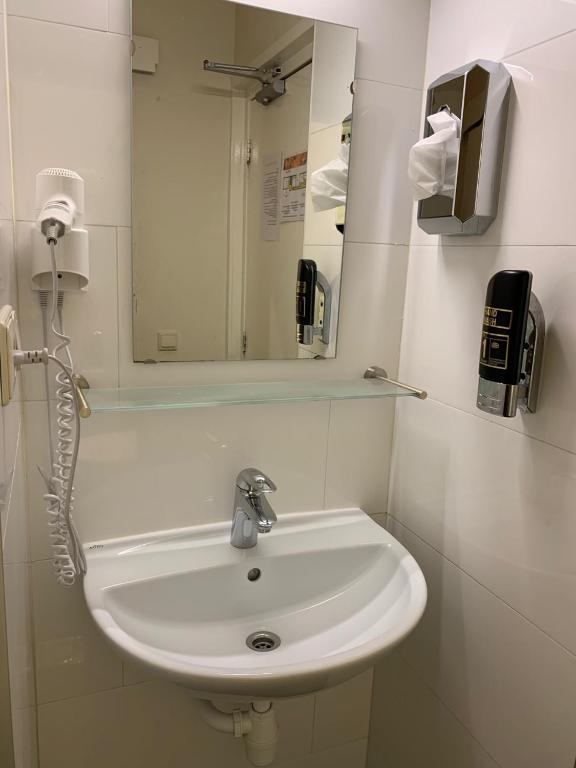 Dam Hotel - Resim 31