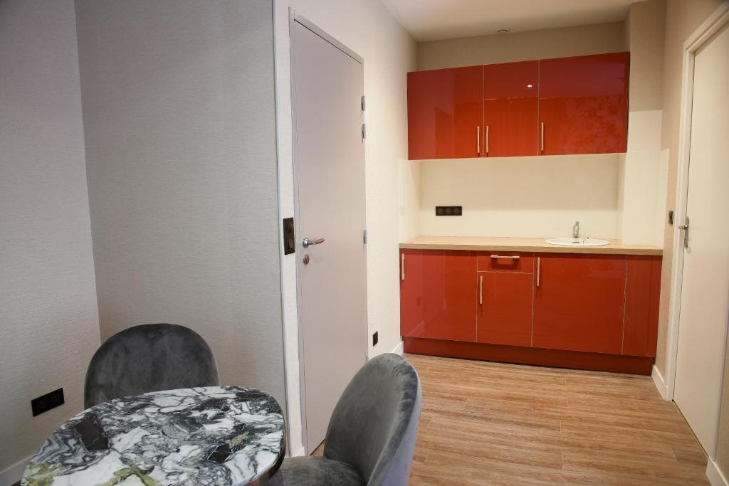 Auberge la Renaissance - King Studio