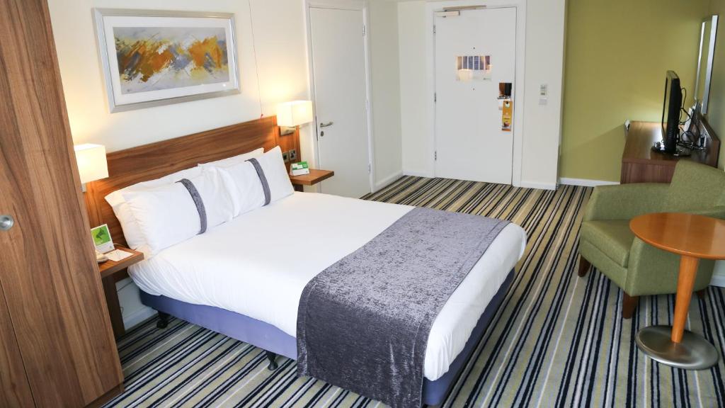 Holiday Inn Runcorn Pool Holiday Inn Runcorn M56 Junction 12 by IHG, Runcorn (updated prices 2025)