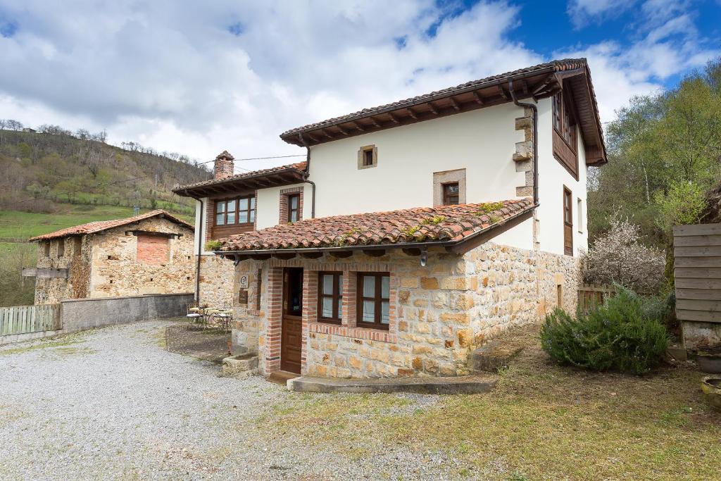 Casa Rural Pandesiertos (España La Estrada) - Booking.com
