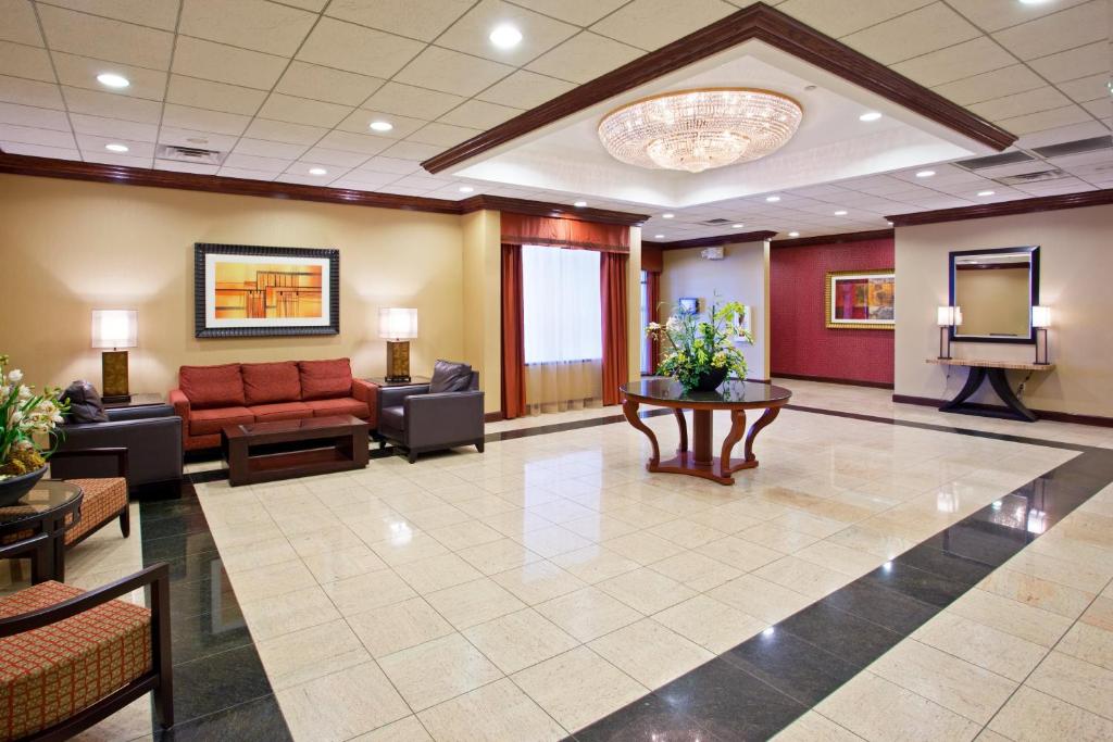 Holiday Inn Youngstown-South - Boardman by IHG photo