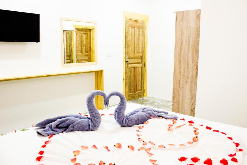 Holiday Cottage Thoddoo, Maldives - 19