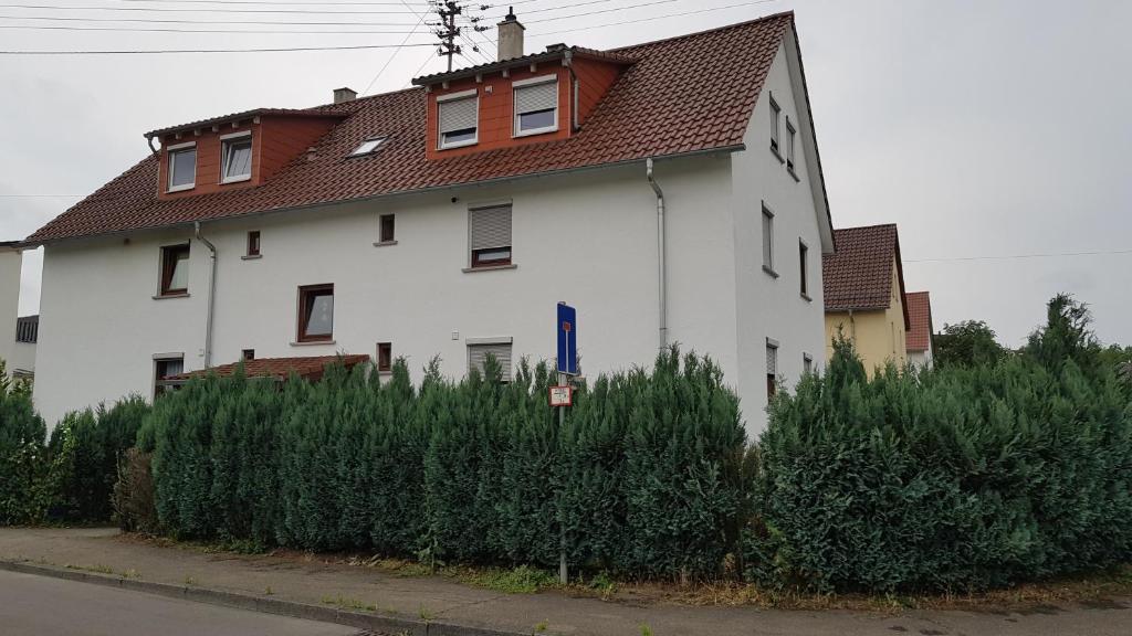 Outletcity Ferienwohnung - Apartment 4, Metzingen – Updated 2022 Prices