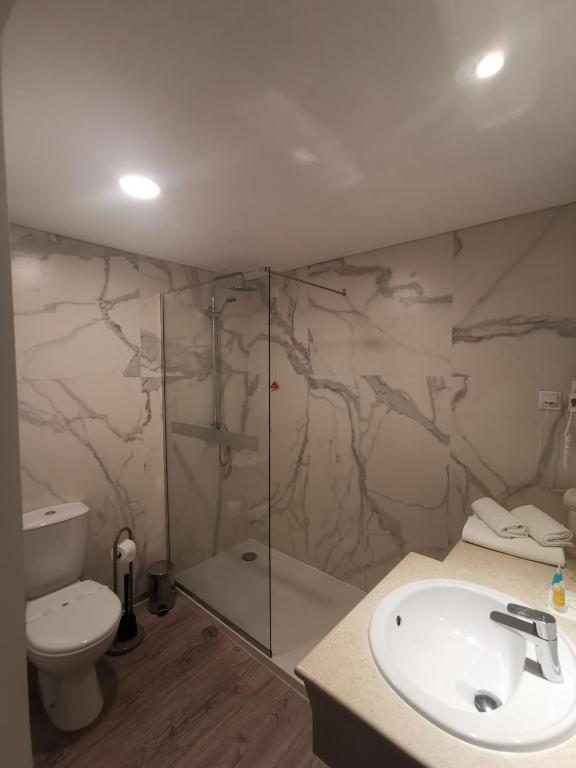 Santa Cruz Village Hotel - 3