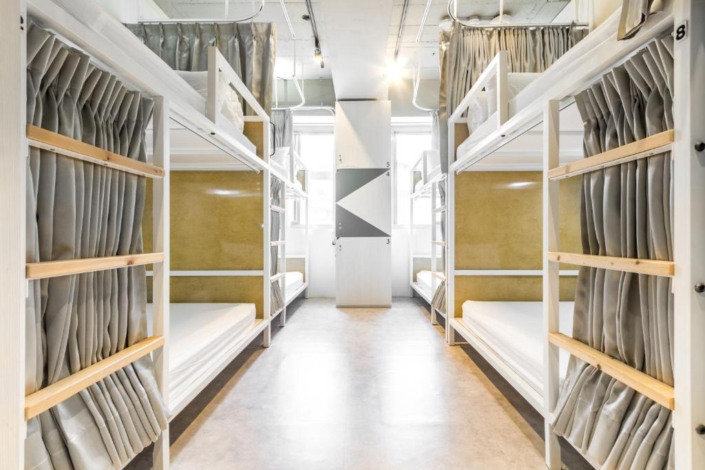 Palanda nebo palandy na pokoji v ubytování 109台北旅館-台北109青旅 109 Taipei Hotel - Taipei 109 Hostel