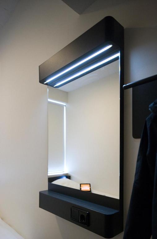 easyHotel Amsterdam City Centre South - Resim 40