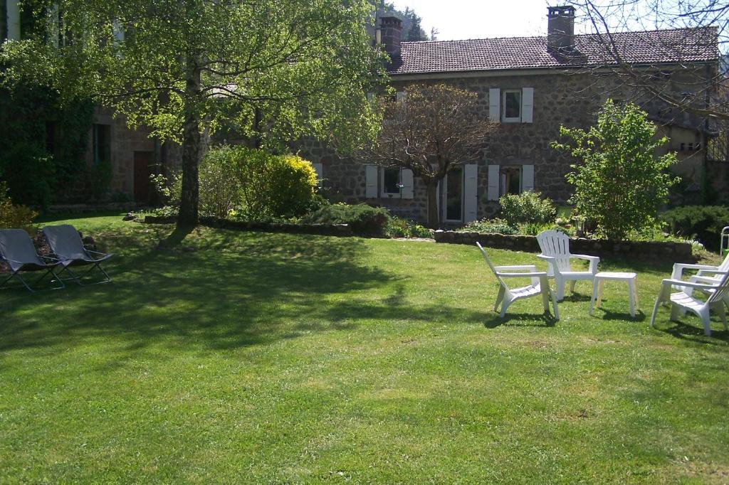 Domaine de Salomony - Inicio De Vacaciones De Confort (8 Adultos)