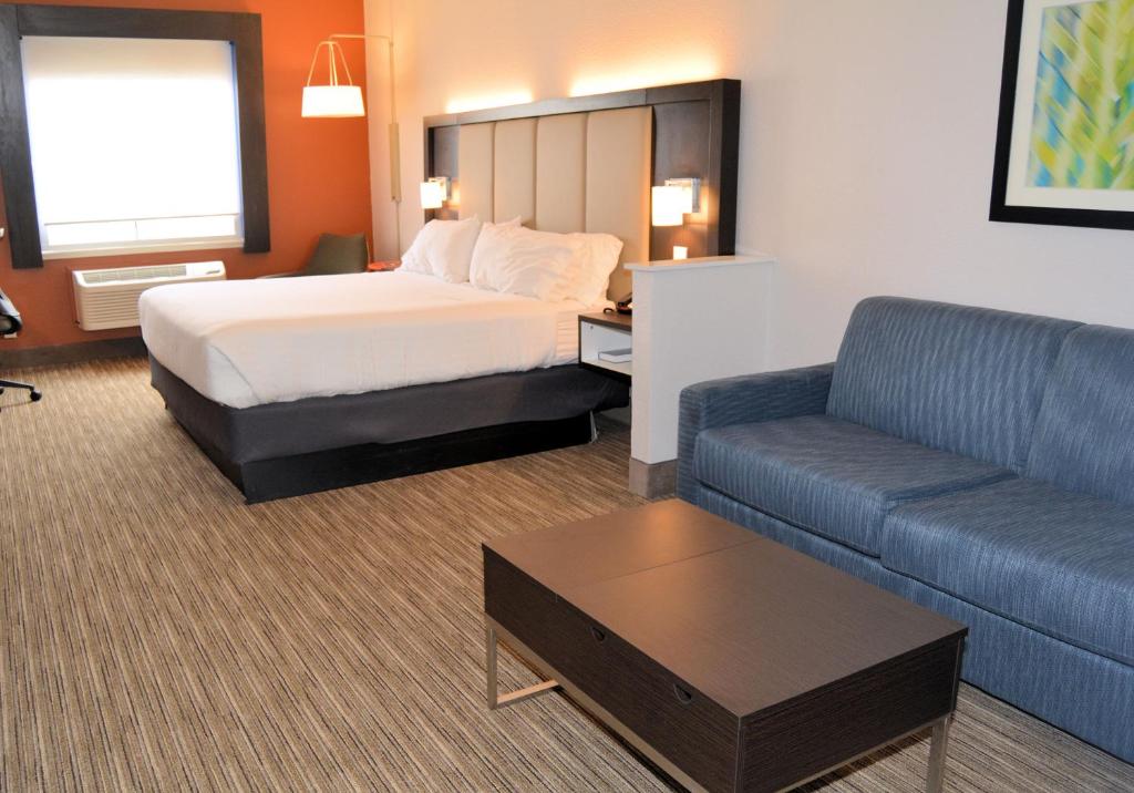 Holiday Inn Express Hotel and Suites Abilene, an IHG Hotel - King Suite - Acceso Por Discapacidad