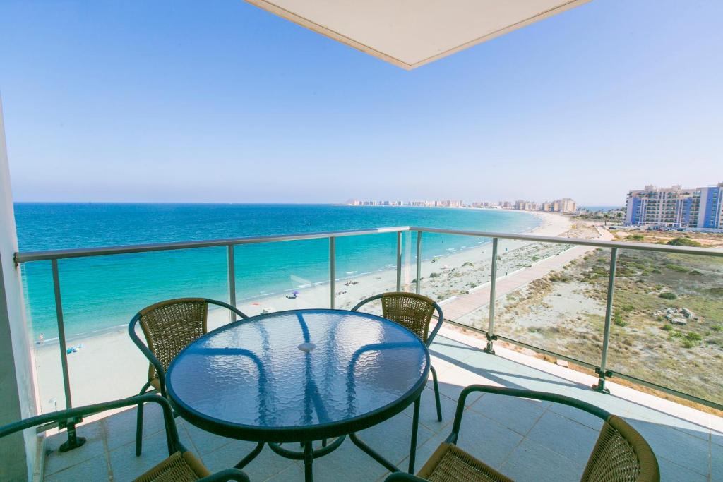Apartamentos Mar Azul en La Manga, La Manga del Mar Menor ...