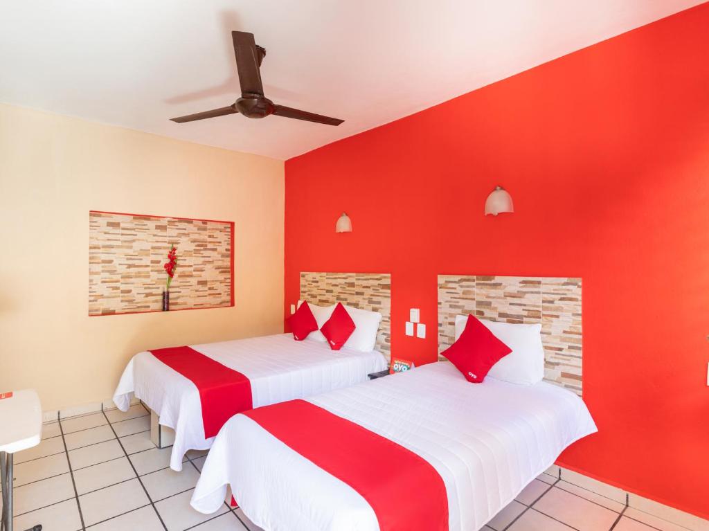 Postel nebo postele na pokoji v ubytování Hotel Costa Azul