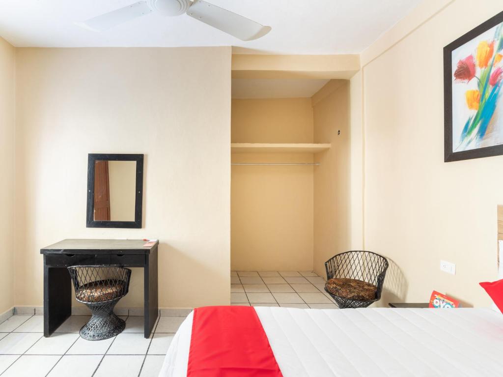Postel nebo postele na pokoji v ubytování Hotel Costa Azul