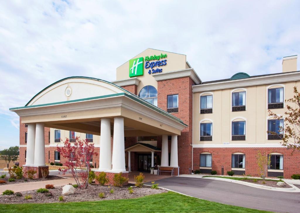 a rendering of a hampton inn and suites at Holiday Inn Express Hotel & Suites Howell, an IHG Hotel in Howell