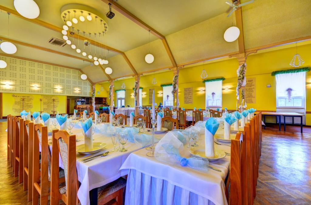 Restaurace v ubytování Hostinec a penzion U sv. Mikuláše