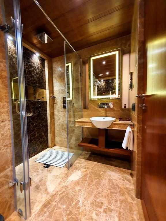 Koupelna v ubytování Hotel MBC Citadel Nashik