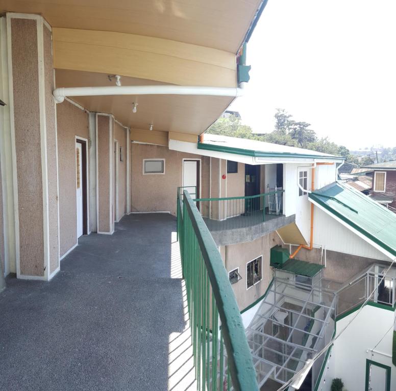 Balkón nebo terasa v ubytování 3BU Hostel Baguio - Session-Governor Pack