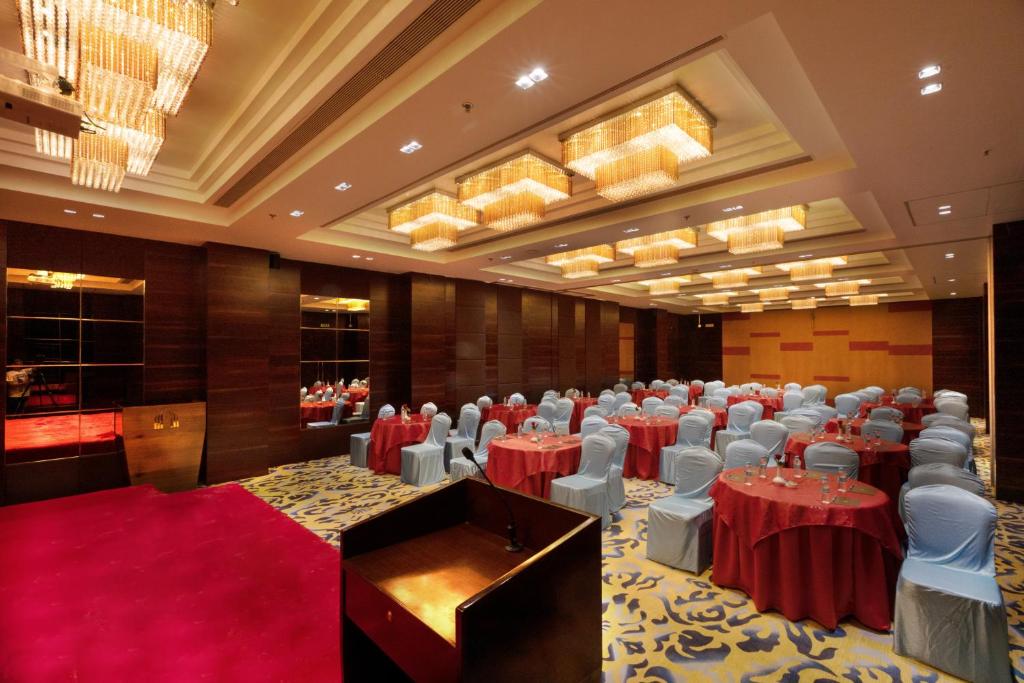 Posezení v ubytování Hotel MBC Citadel Nashik