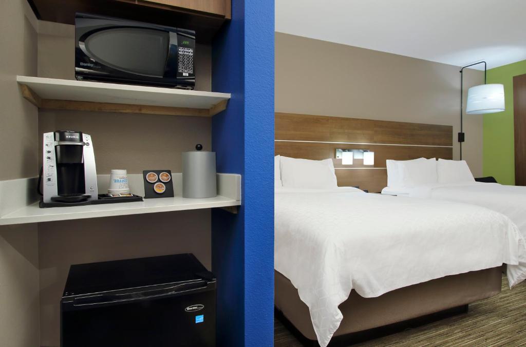 Holiday Inn Express & Suites Dallas Frisco NW Toyota Stdm, an IHG Hotel - 