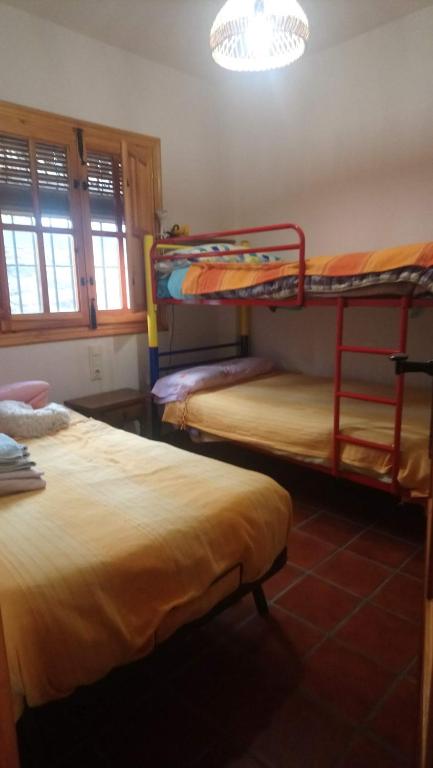 Posteľ alebo postele v izbe v ubytovaní Una joya en la Alpujarra