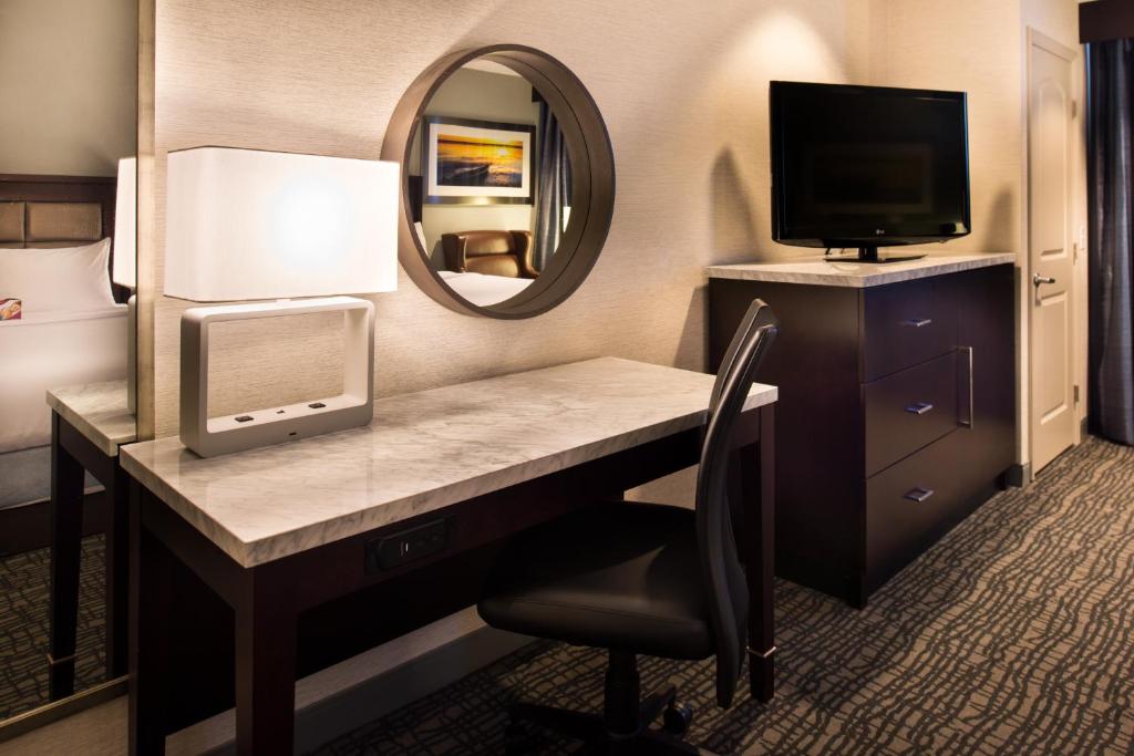 Crowne Plaza Springfield Convention Center by IHG photo