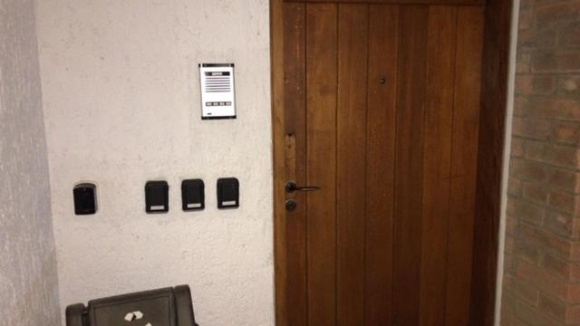  OAK Plaza Studios