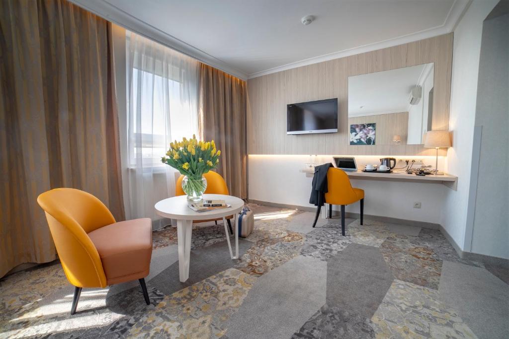 Hotel Victoria, Lublin – Updated 2024 Prices