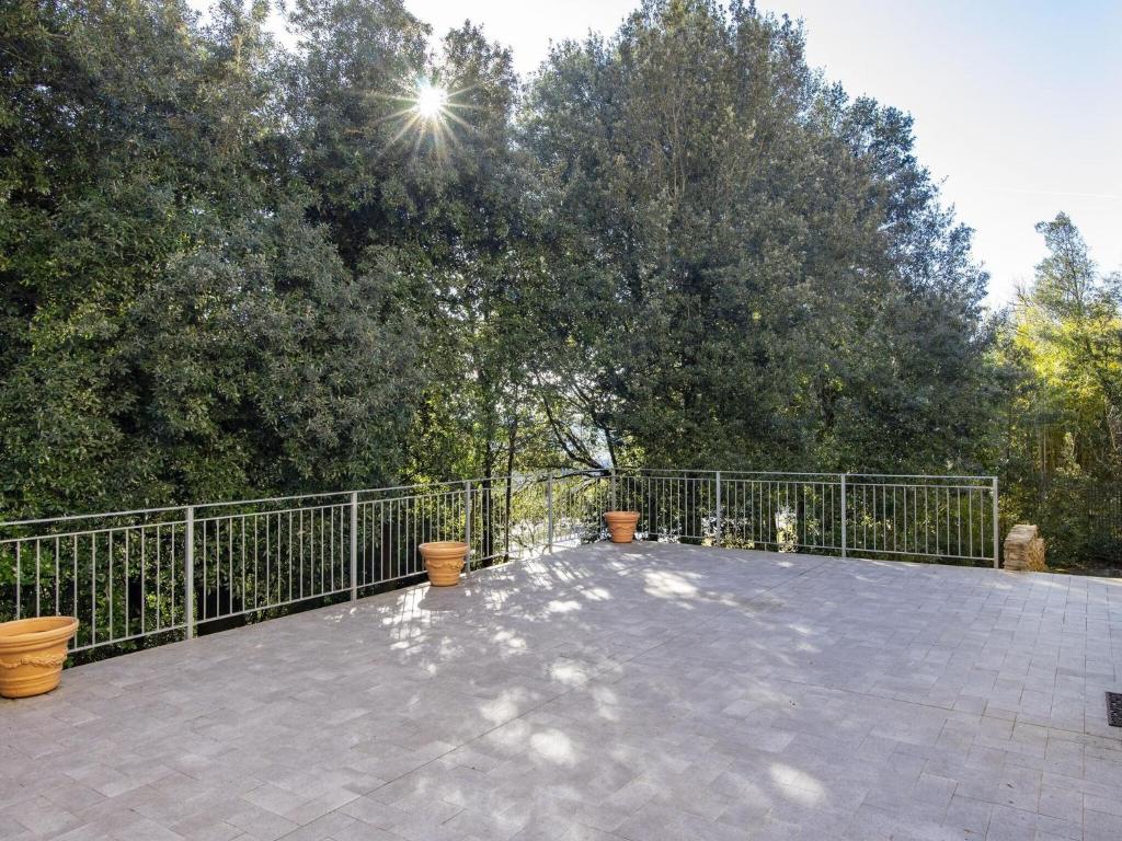 Balkón alebo terasa v ubytovaní Apartment in Citerna with swimming pool