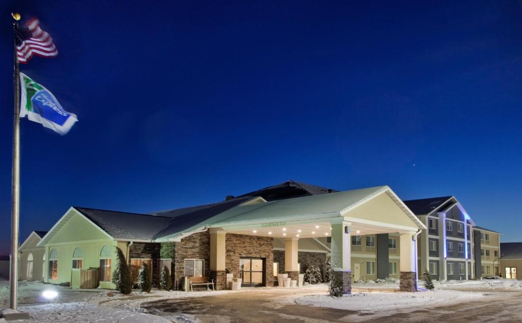 Gallery image of Holiday Inn Express Hotel & Suites Beatrice, an IHG Hotel in Beatrice