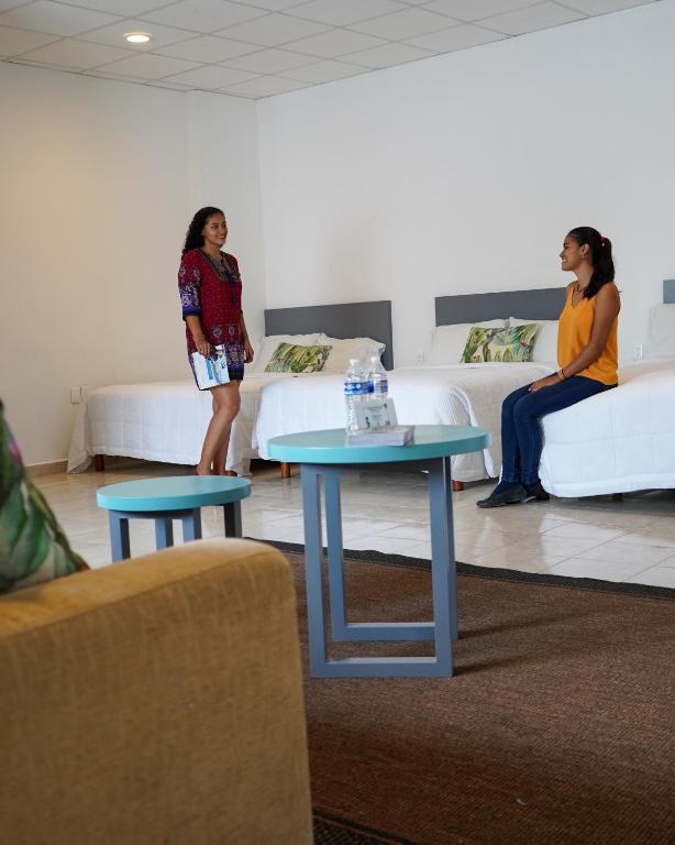 Posezení v ubytování Hotel & Suites Arges - Centro Chetumal