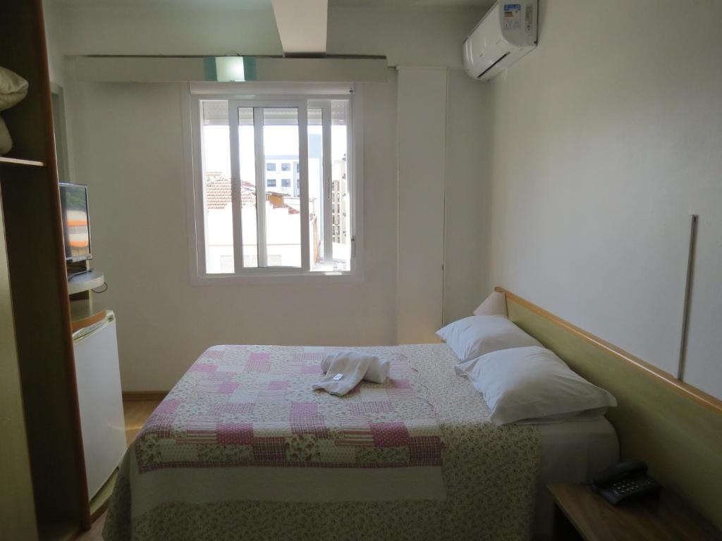  City Hotel