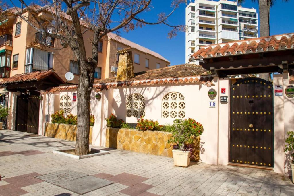 Fantastic chalet 5 mins away from the beach by easyBNB