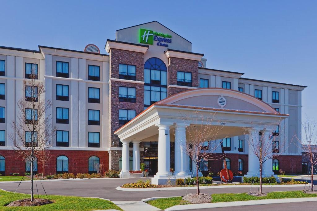 Holiday Inn Express Nashville-Opryland, an IHG Hotel