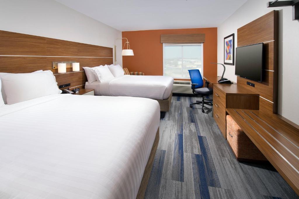 Holiday Inn Express & Suites New Braunfels, an IHG Hotel - Habitación Queen Estándar Con Dos Camas Queen