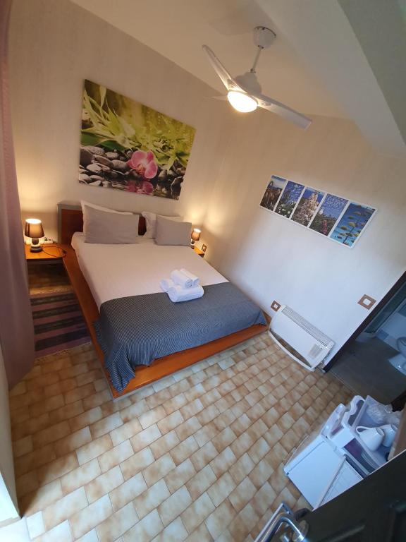 Ocean View Lagos - 1