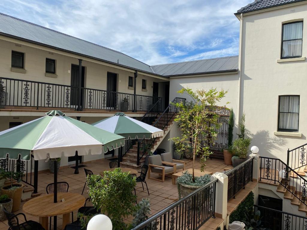 Budova, kde se hotel nachází