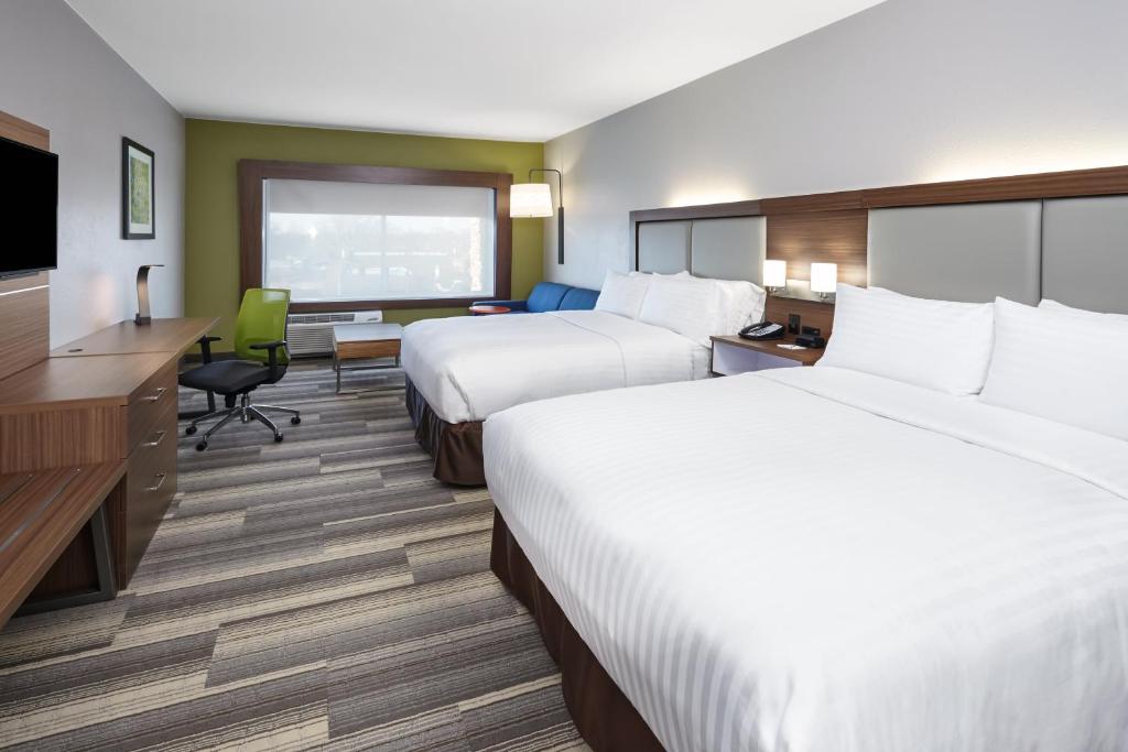 Holiday Inn Express & Suites Chicago North Shore - Niles, an IHG Hotel - Suite Avec Deux Lits Queennes