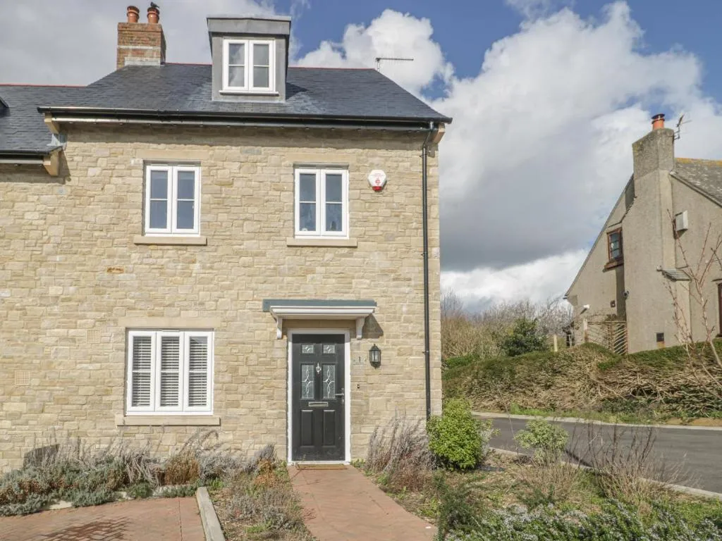 1 Sutton Gate, Abbotsbury, United Kingdom