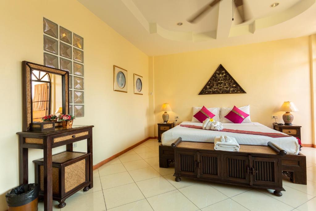 Chang Charlie Inn, Boutique - Resim 31