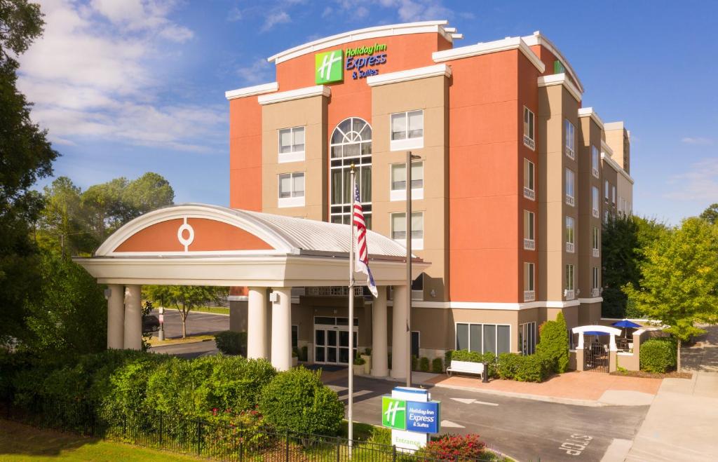 Holiday Inn Express Hotel and Suites Chattanooga Downtown