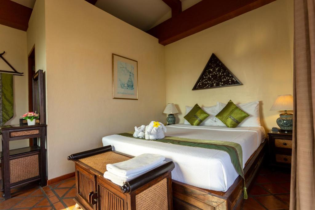 Chang Charlie Inn, Boutique - Resim 32