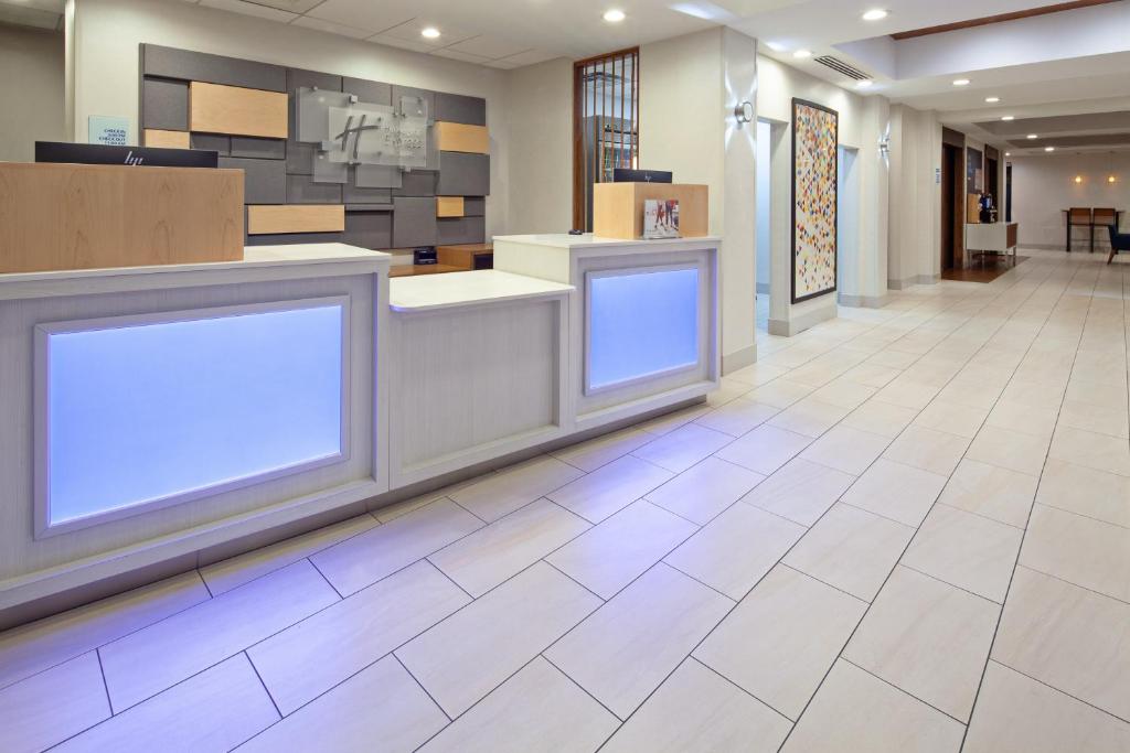 Vstupní hala nebo recepce v ubytování Holiday Inn Express & Suites Clovis Fresno Area by IHG